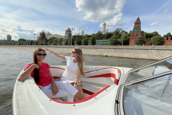 Прогулка на индивидуальном катере по центру Москвы - цена 24000 ₽,5 отзывов