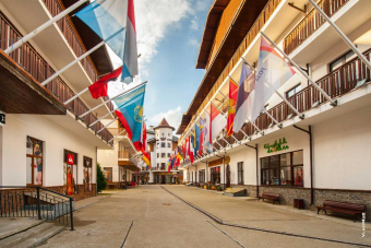 Авторский тур: Красная Поляна, Роза Хутор, Газпром + шоу фонтанов