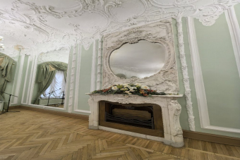 Особняк Барятинских — Дворец великой княгини Ольги, сестры Николая II