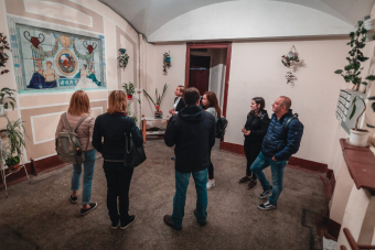 Прогулка по настоящему Петербургу. Проходные дворы Моховой