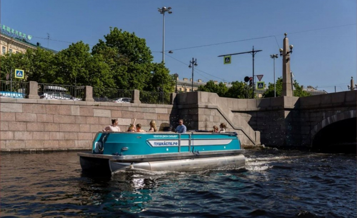На катере по рекам и каналам Санкт-Петербурга