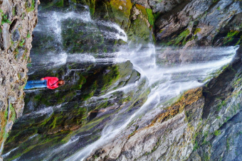Джип-тур на внедорожнике к Гегскому водопаду через озеро Рица