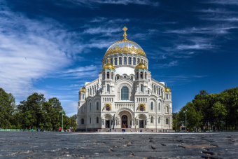 Кронштадт и Петергоф