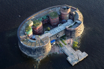 Метеор в Кронштадт и обратно