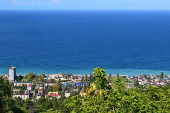 VIP-тур в Абхазию на минивэнах (группы от 6 человек)