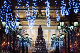 Петр, Новый год и ёлки — как родился Праздник! (экскурсия + фотосессия)