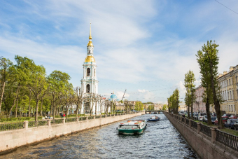 По утренней Петроградке на катере в мини-группе