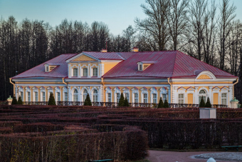 Ораниенбаум — история дворцов и владельцев