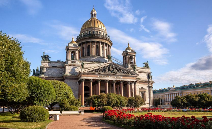 Обзорная автобусная экскурсия по городу с посещением Эрмитажа