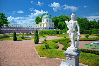 Автобусная экскурсия в Ораниенбаум и Кронштадт