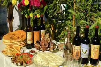 Топовые места Абхазии в мини-группе