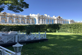 Екатерининский дворец и парк : в Царское Село за восьмым чудом света: