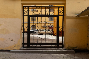 За фасадом: тайные уголки Петроградской стороны