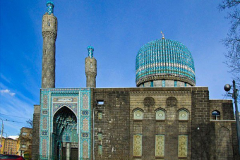 Прогулка по царству модерна Петроградской стороны