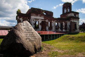В Шлиссельбург на автомобиле с профессиональным краеведом
