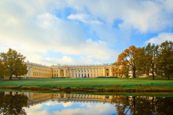 На автобусе в Пушкин: Екатеринский и Александровский дворцы