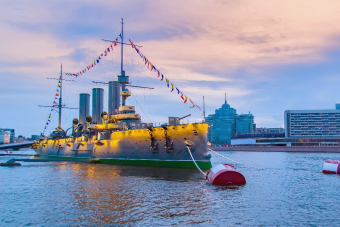 Обзорная по Петербургу на авто или нескучные рассказы от местного гида