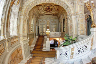 Владимирский дворец изнутри