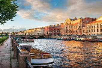 Прогулка на катере «Моцарт» до 11 человек