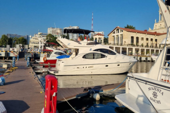 Сочи с моря: прогулка на яхте
