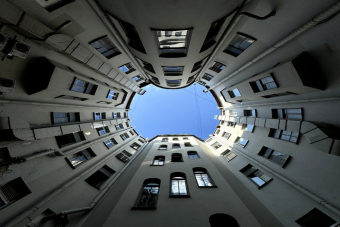 Увидеть все: от классического Петербурга до парадных и стрит-арта на авто