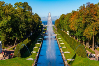 В Петергоф по воде: «Метеор» + фонтаны в мини-группе