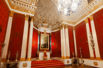 Блеск и сокровища Эрмитажа