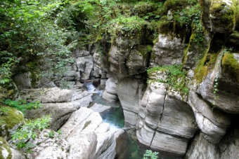 Дикий Сочи: Подземное царство в Хосте с Воронцовской пещерой и каньонами