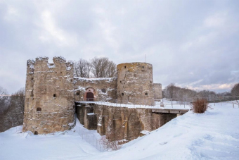 Крепости и усадьбы Северо-Запада