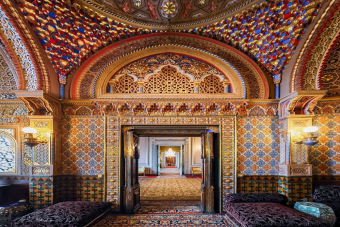 Экскурсия по Владимирскому дворцу