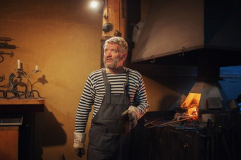 Сказочная деревня Мандроги и Александро-Свирский монастырь