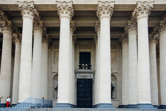 Казанский собор в деталях: внутри и снаружи