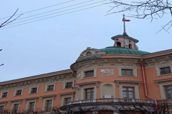 Игры престолов или «роковая линия судьбы» (трех российских императоров)