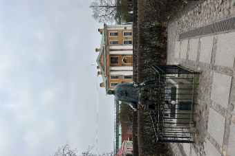 Петропавловская крепость — Петровский бриг в светлое будущее