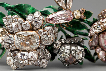 Алмазный фонд и экскурсия по Александровскому саду