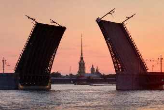 Прогулка на теплоходе «Северная Венеция»: реки, каналы и мосты (сб, вс)