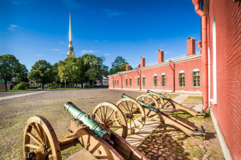 Петропавловская крепость: аудиопрогулка по крепости с посещением Собора и Тюрьмы Трубецкого бастиона