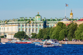 Индивидуальная VIP-прогулка на 6-ти местном катере