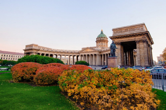 По Питеру с любовью — экскурсия по городу на автомобиле