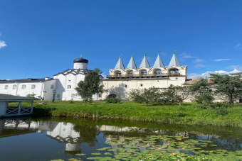 Тихвин — славный, древний, православный