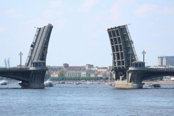 Мосты Петербурга: аудиоэкскурсия по уникальным достопримечательностям города