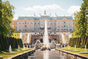 Нижний парк Петергофа на электрокаре