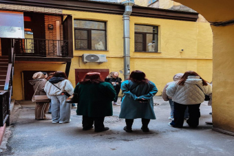 Тайны Петербурга: Экскурсия по дворам и парадным в камерной атмосфере (мини-группа)