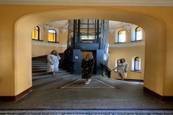 Увидеть все: от классического Петербурга до парадных и стрит-арта на авто