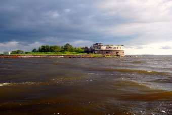 Экскурсия на форты Кронштадта с «Острова фортов»