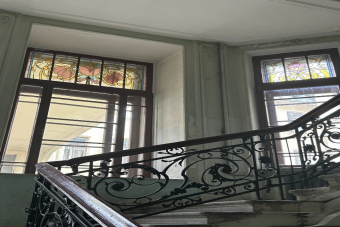 Дворы и парадные: легендарная квартира в доме Бака и секреты Чернышевской