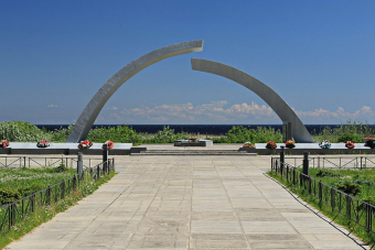 «По Дороге жизни» (Подвиг Ленинграда)