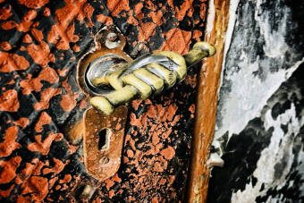 Приватный тур по 3 старинным квартирам Петербурга