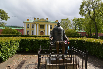 Петропавловская крепость — сердце старого города