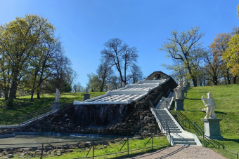 Прогулка по парку Петергофа: в царстве фонтанов